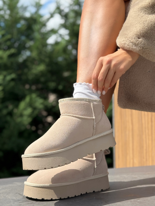 Cizme tip ugg din piele naturala