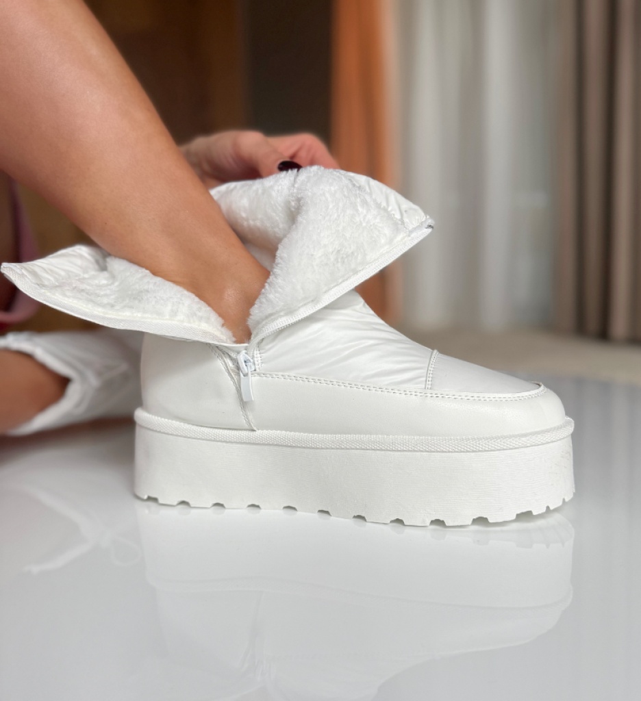 Cizme tip UG Vexalia Albe