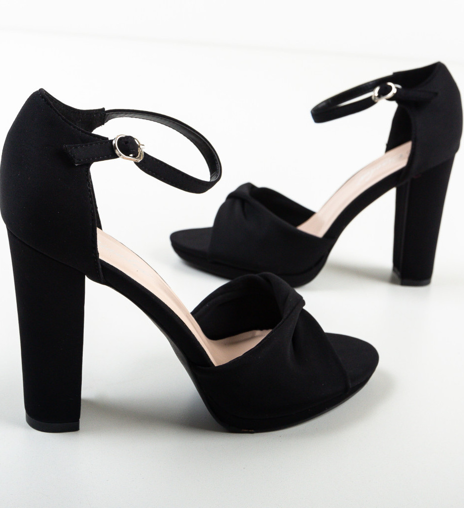 Poze Sandale Yorik Negre depurtat.ro 