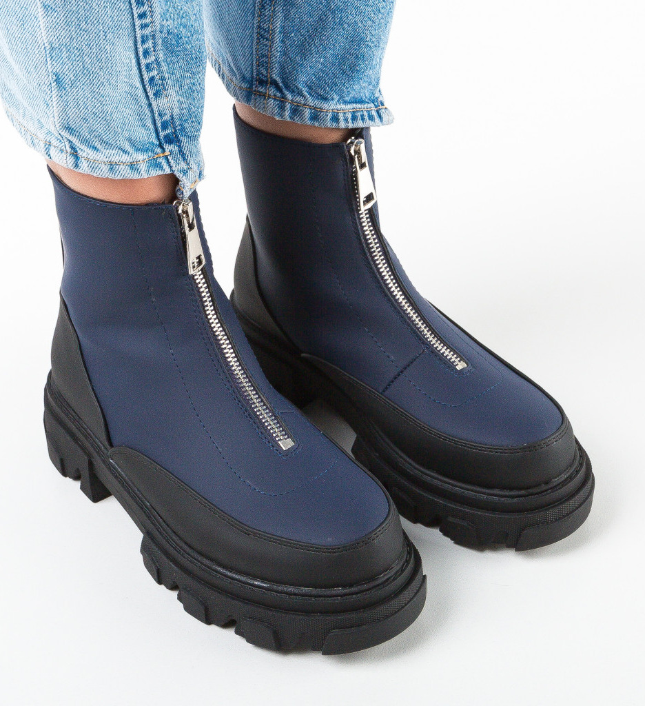 Ghete dama Isadora Bleumarin