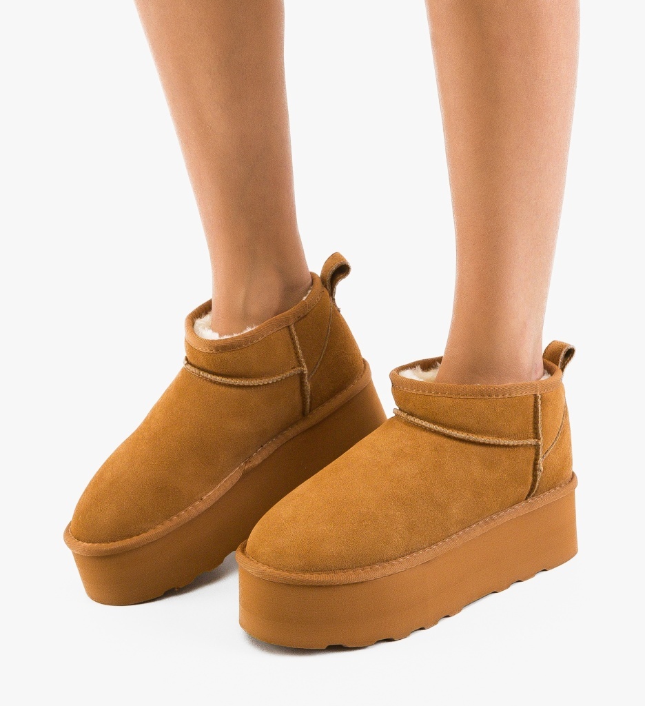 Cizme tip Ug Zayne Camel