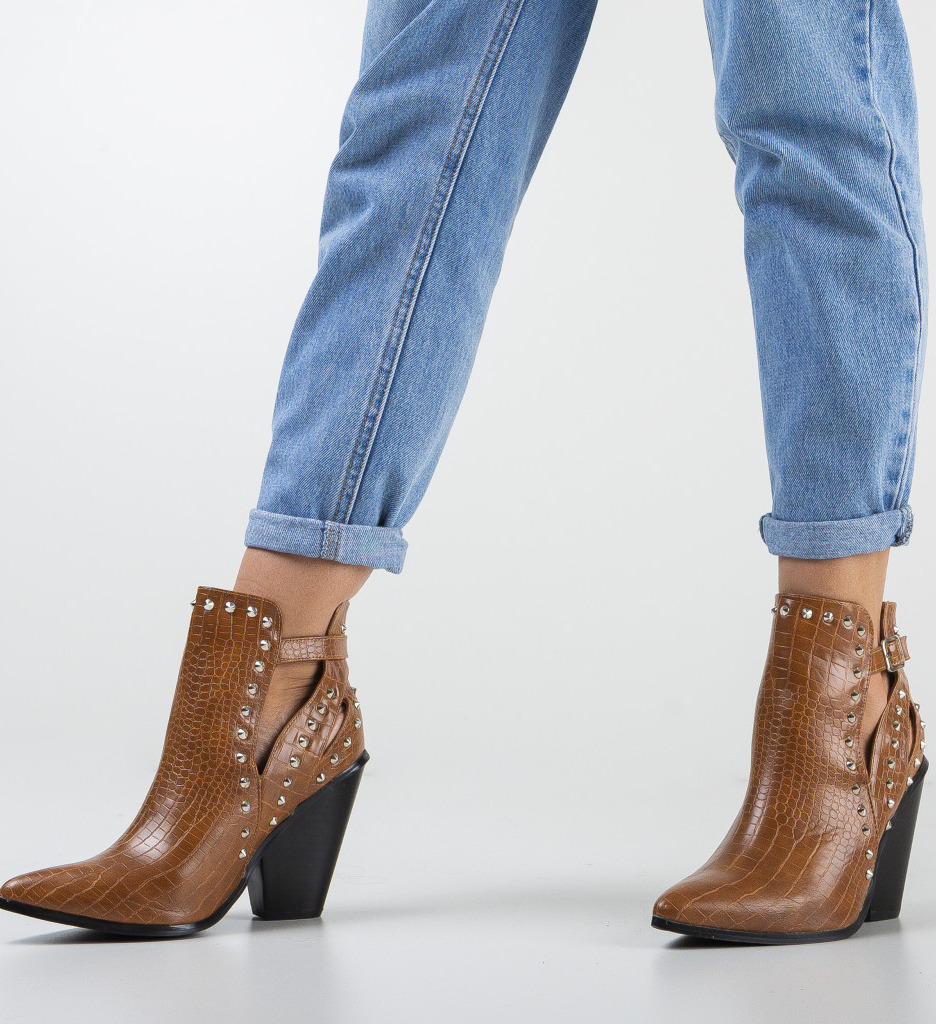 Zoneout sales studded booties