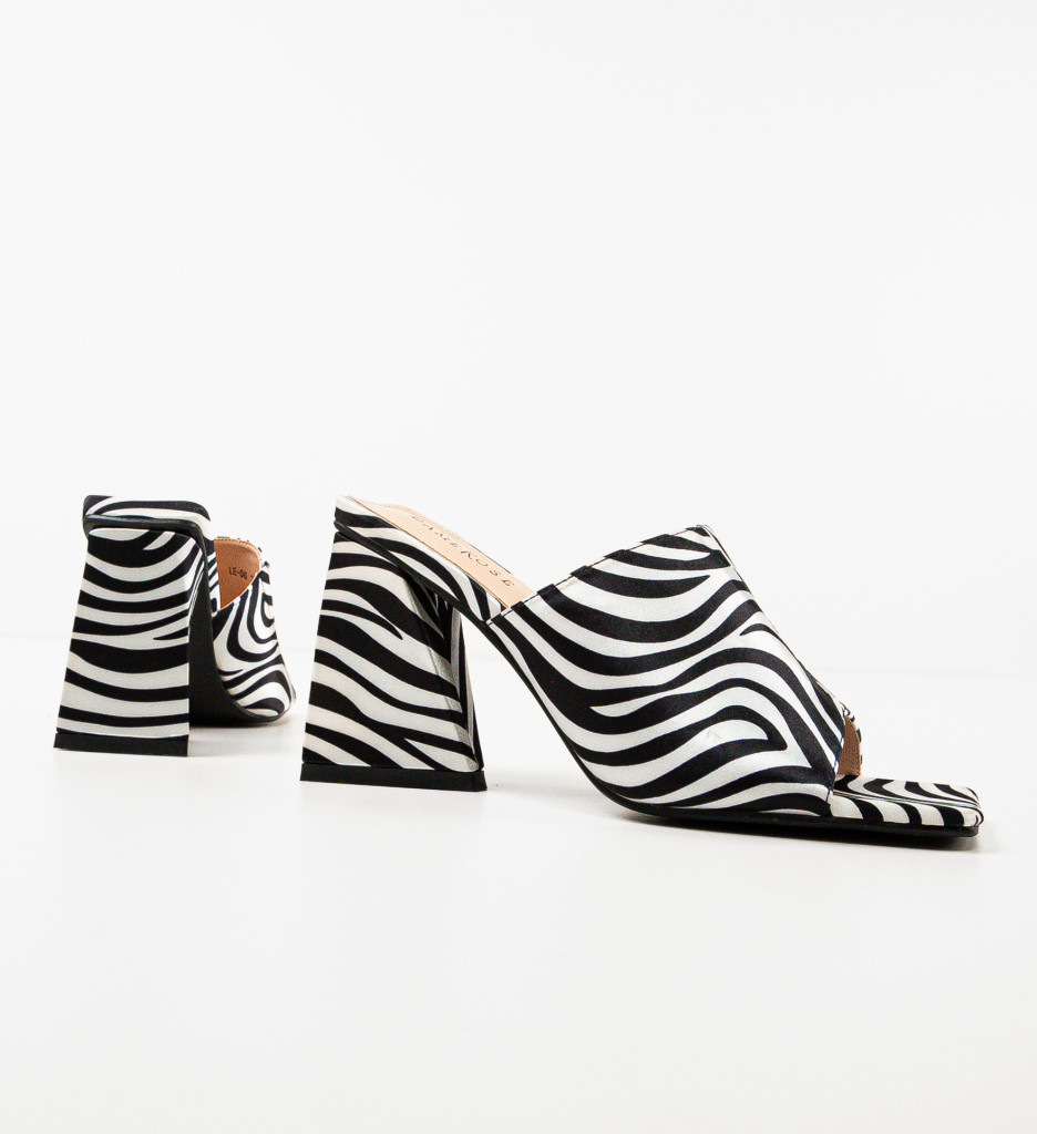 Poze Saboti dama Makayl Zebra depurtat.ro 