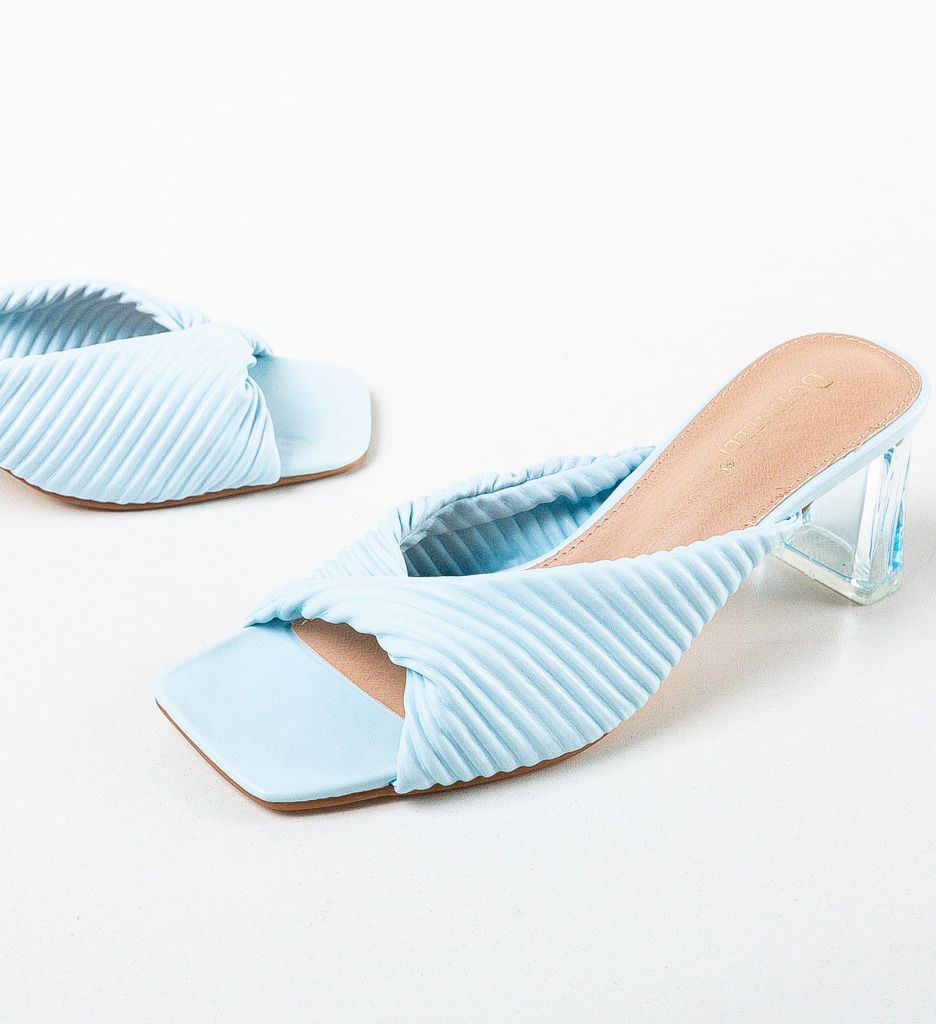 Poze Saboti dama Oktor Albastri depurtat.ro 