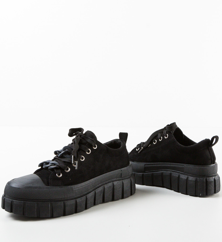 Poze Sneakers dama Roach Negri depurtat.ro 