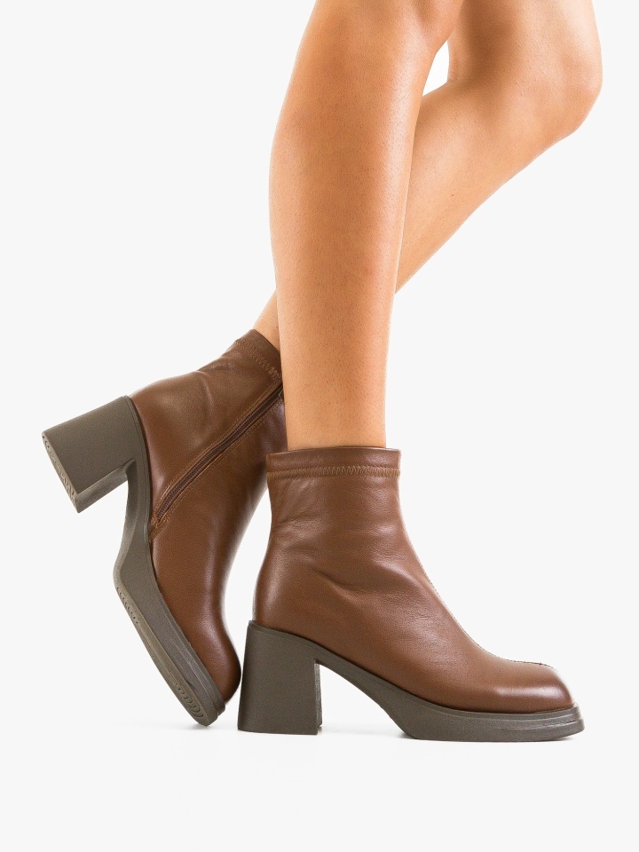 Botine dama Tafta Maro