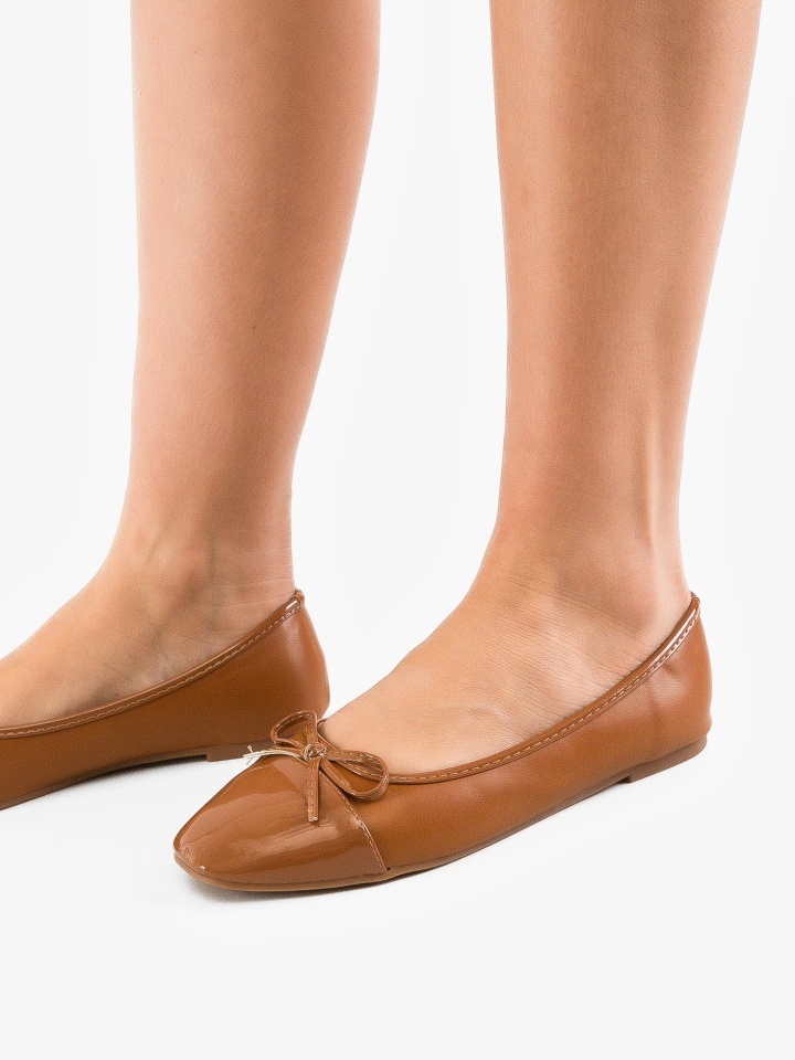Balerini dama Zenga Camel