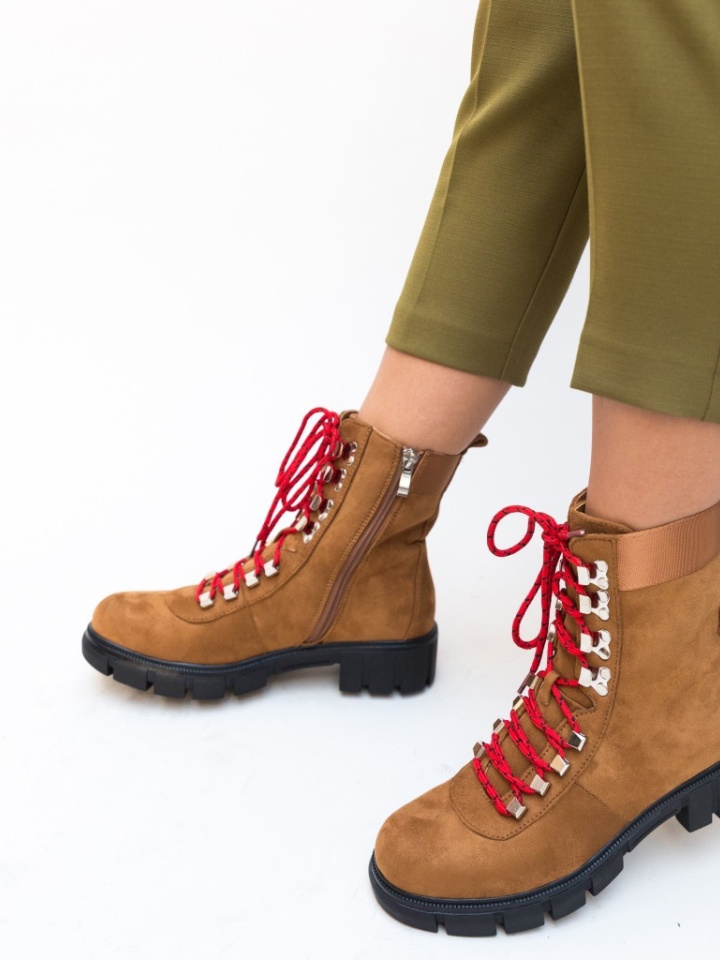 Ghete Monta Camel