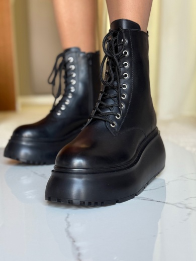 Ghete dama Mokan Negre