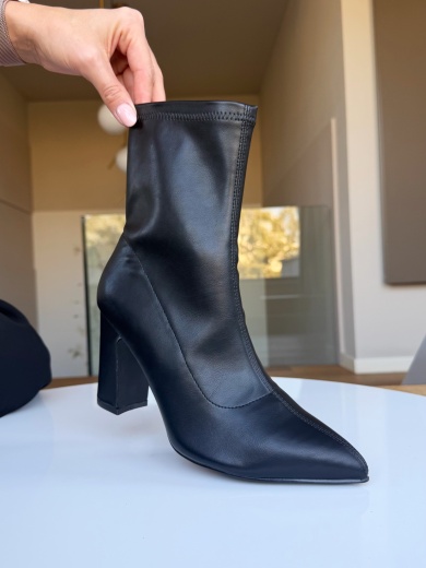 Botine dama Omar Negre