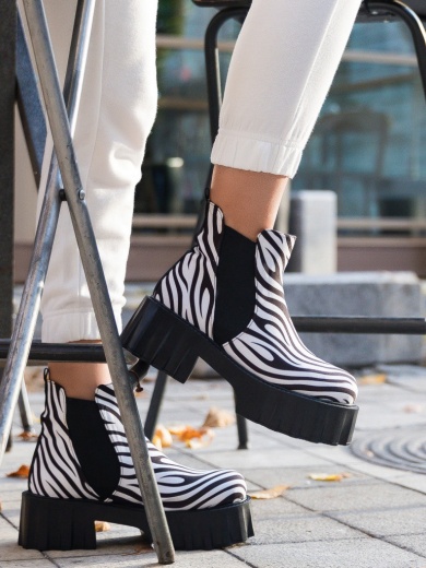 Ghete dama Davie Zebra