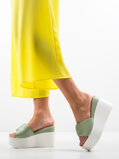 Platforme Eamon Verzi