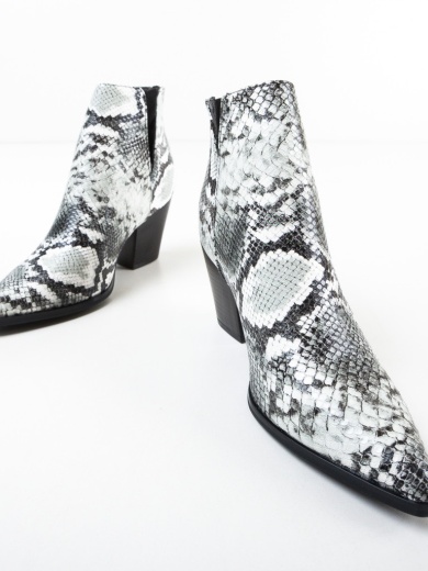 Botine Steliar Albe