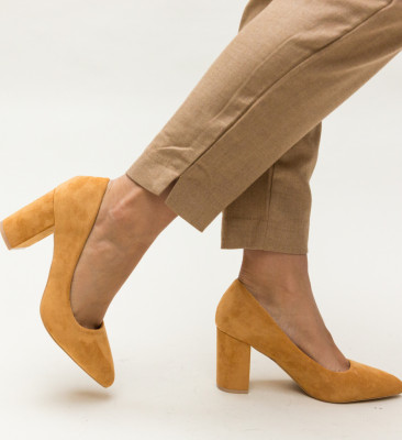 Pantofi Faulker Camel