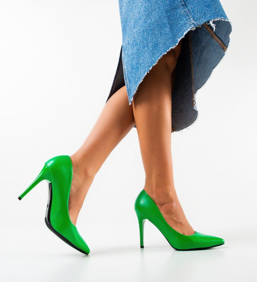 Обувки Karam Зелени