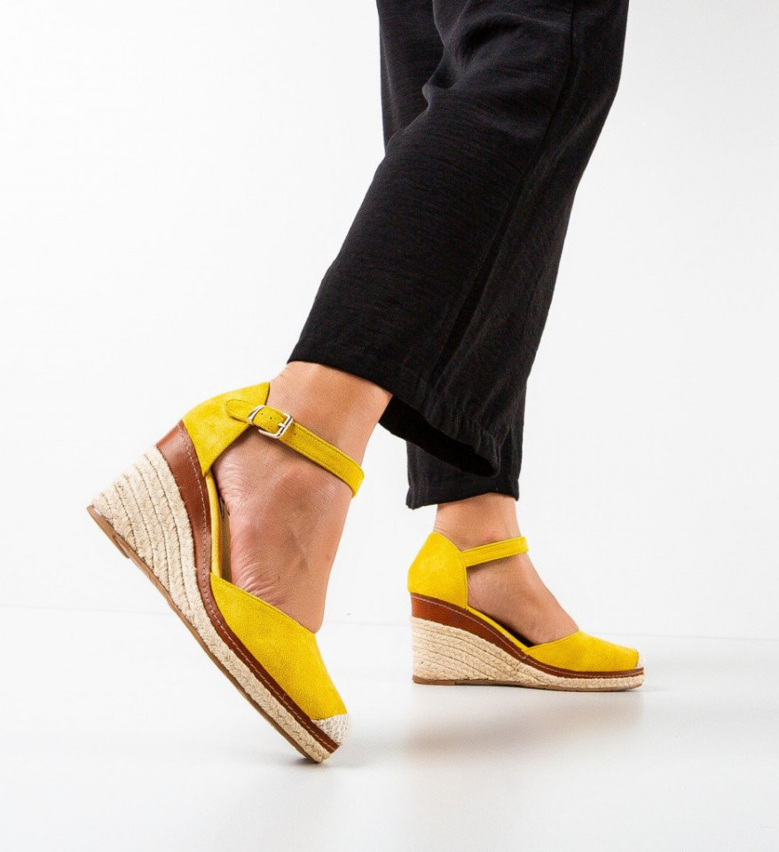 Обувки Likan Жълти