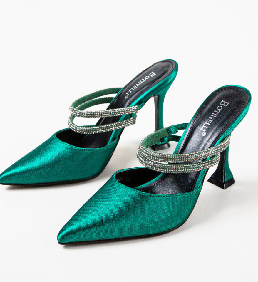 Обувки Manyla Зелени