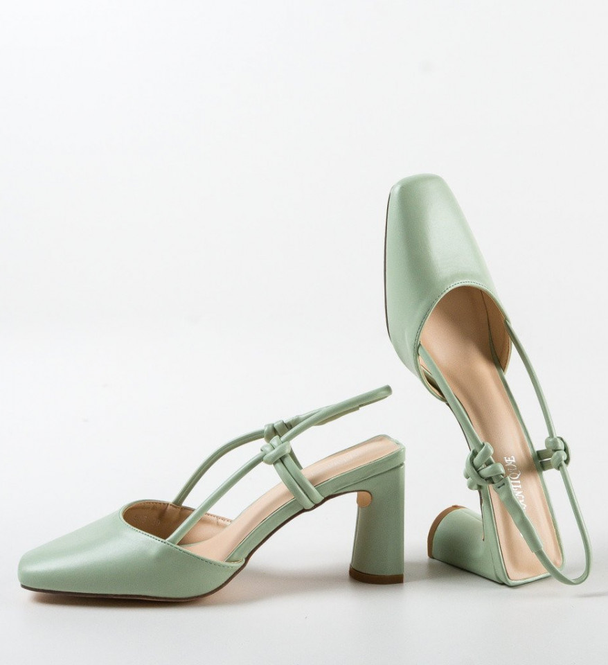 Обувки Miller Зелени