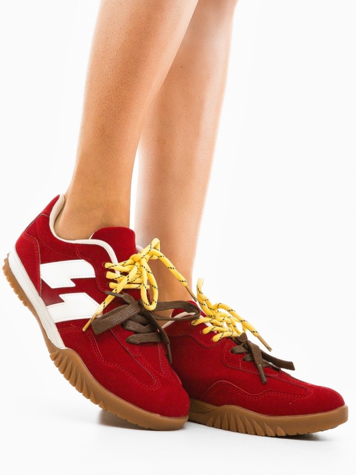 Спортни Velma Червени