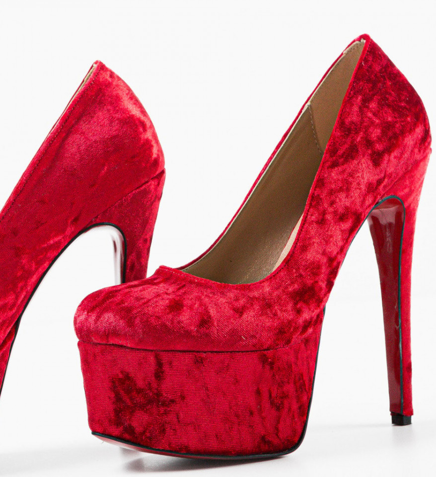 Обувки Amanyt Червени