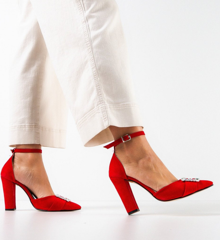 Обувки Dolurum Червени