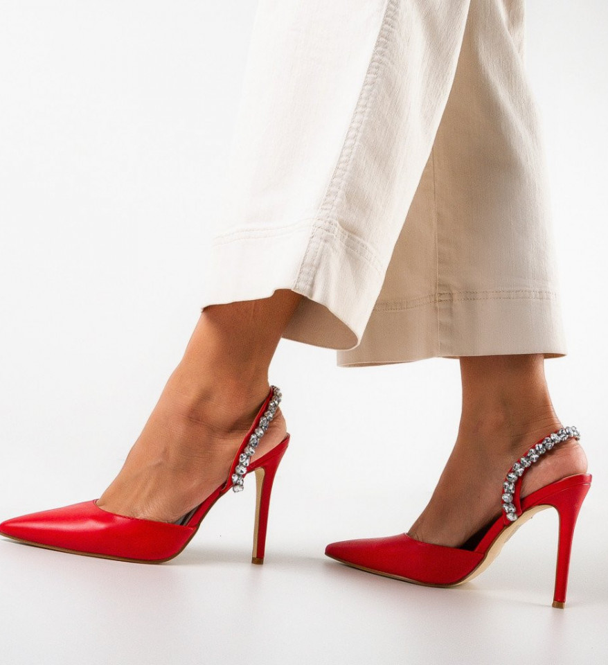 Обувки Tarwe Червени