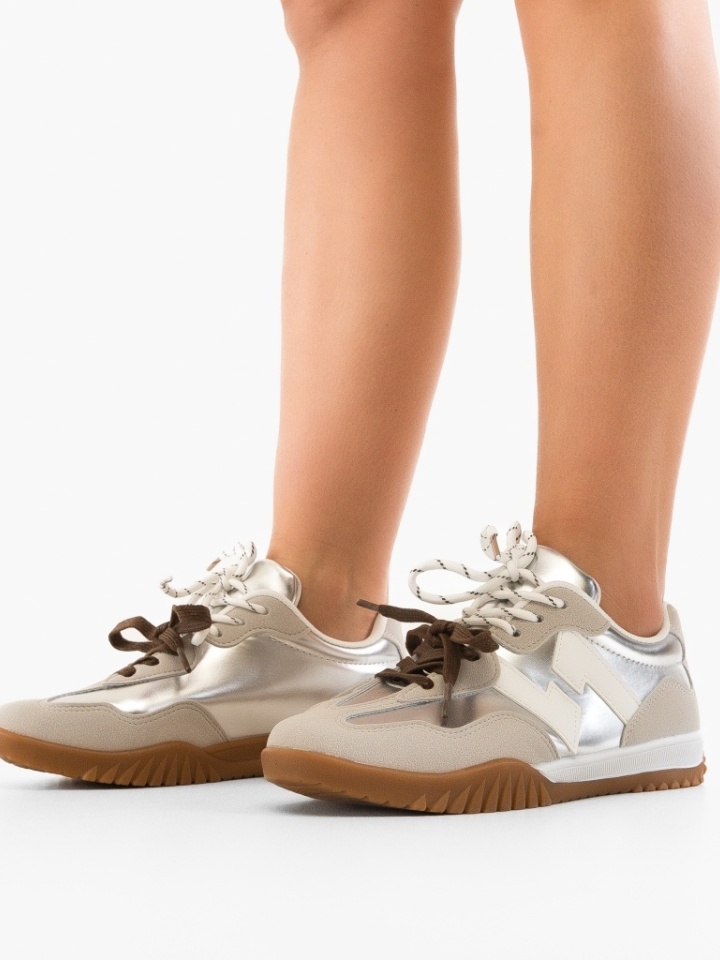 Спортни Velma Сребърни