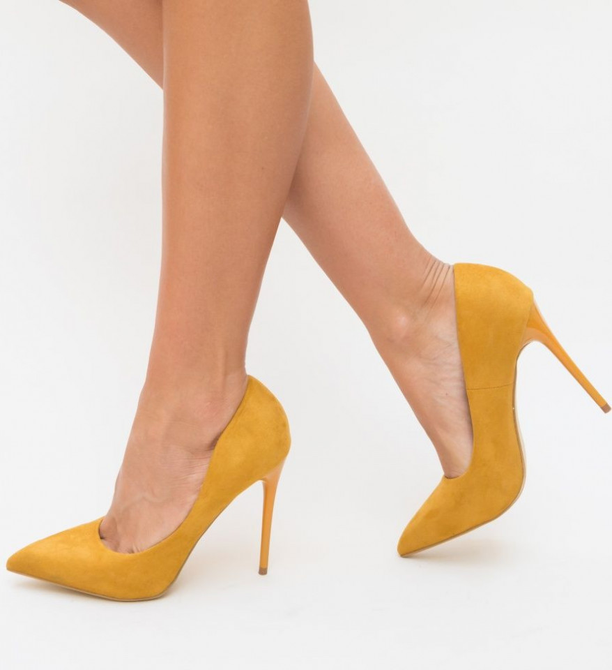 Обувки Spiro Жълти