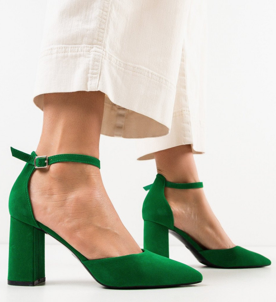Обувки Hugo Зелени