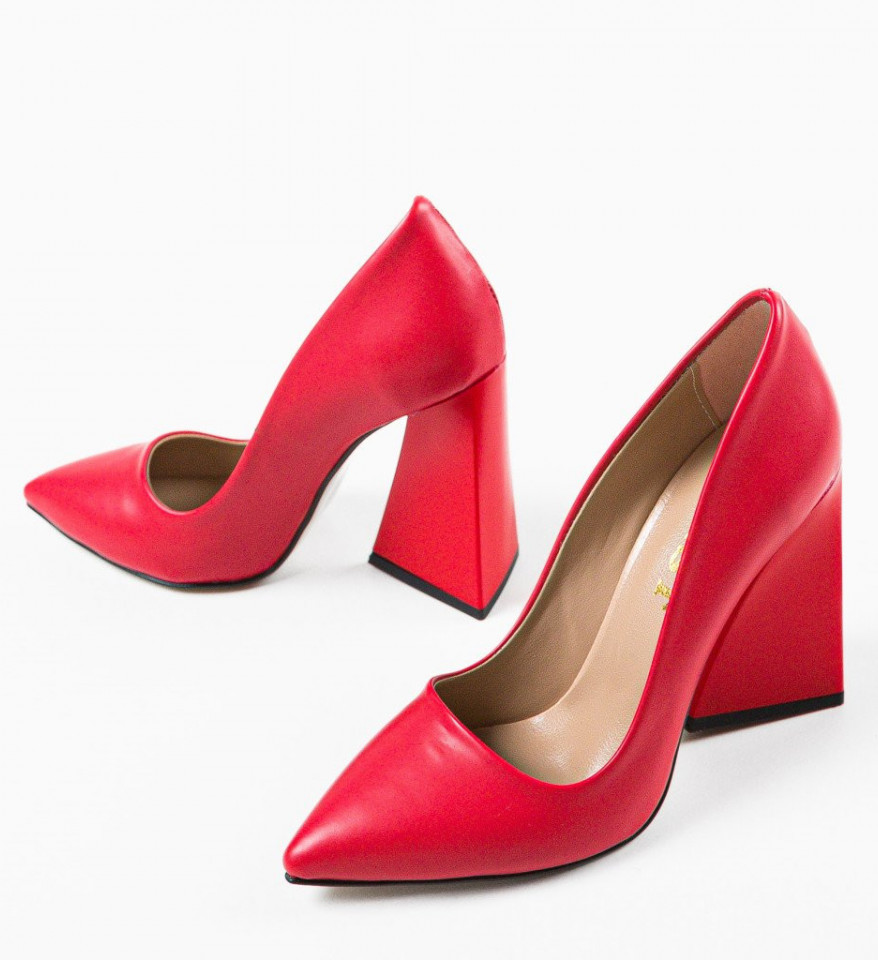 Обувки Tyapa Червени