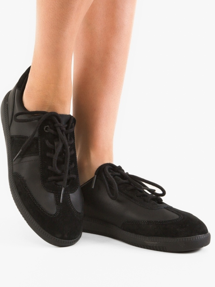 Спортни Gazelle Черни