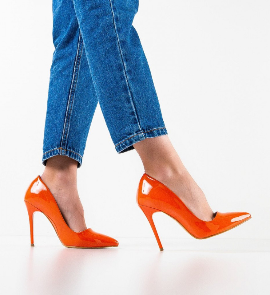 Обувки Линда Оранжеви