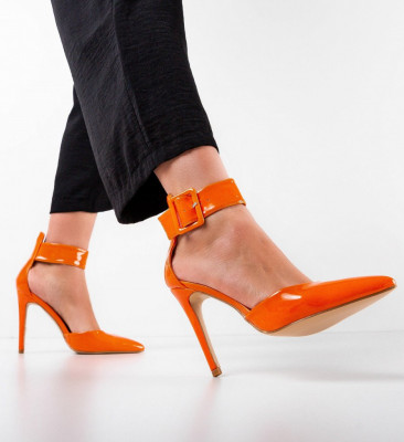 Обувки Dewi Оранжеви