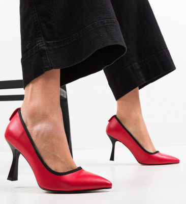 Обувки Latha Червени