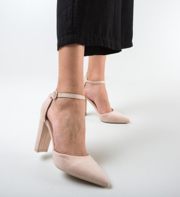 Обувки Olivia Бежов