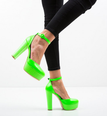 Обувки Krista Зелени