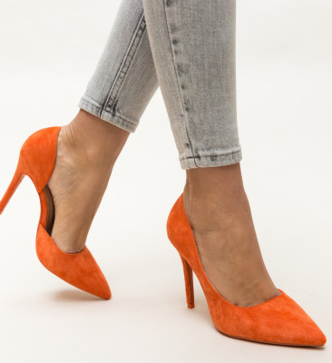 Обувки Moses Оранжеви