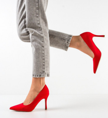 Обувки Korban Червени