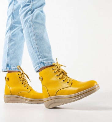 Ежедневни обувки Lakiob Жълти