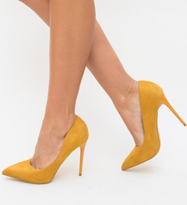 Обувки Spiro Жълти
