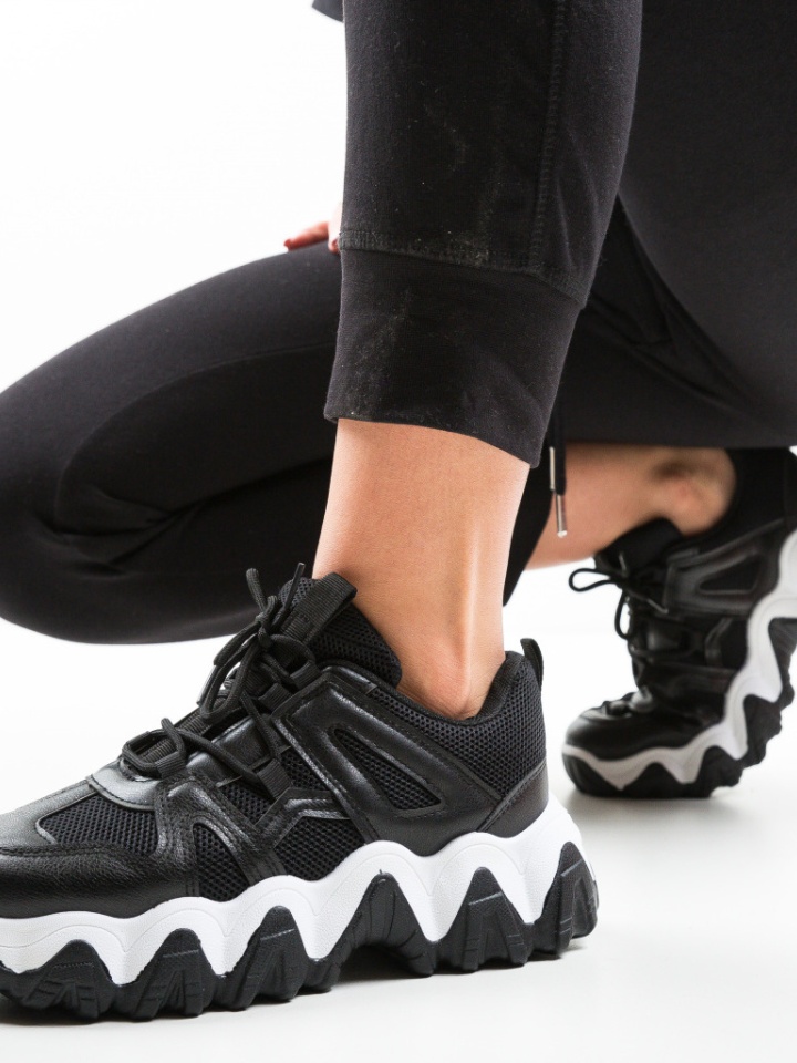 Sportske cipele Elli Crne