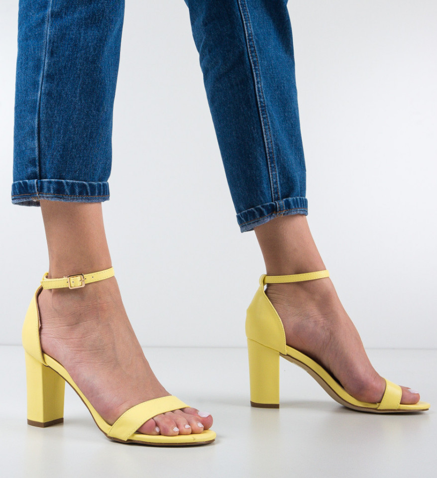Ženske sandale Ruairi Žute