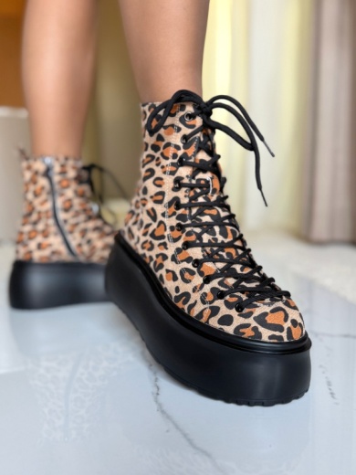 Ženske gležnjače Drbyt Animal Print