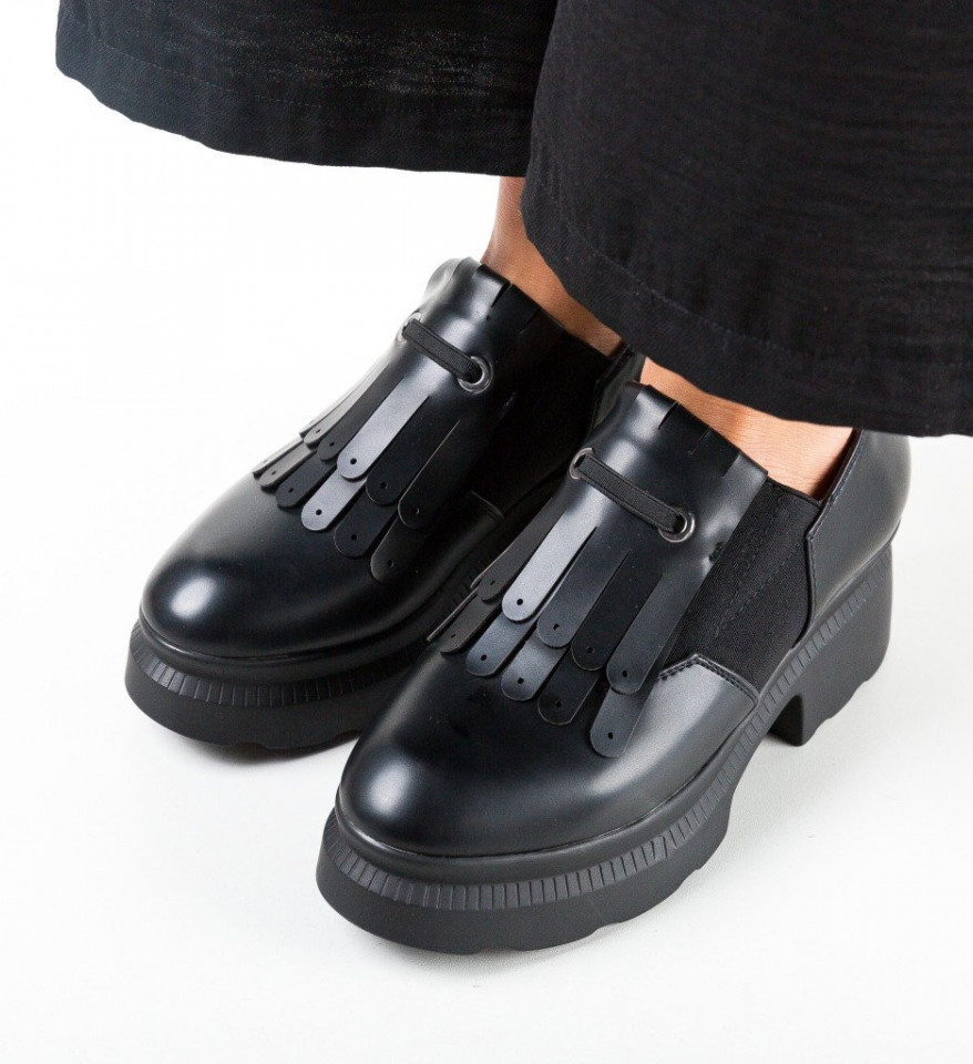 Fekete Tanner Casual Cipők