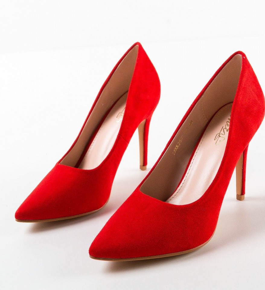 Piros Tong Cipők