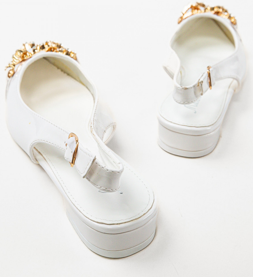 Fehér Kavita Casual Cipők