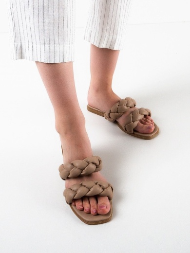 Bézs Willis Szandálok