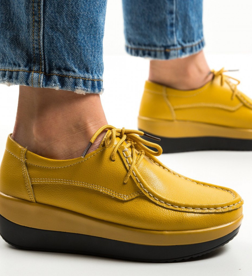 Καθημερινά παπούτσια Vlasta Κίτρινα
