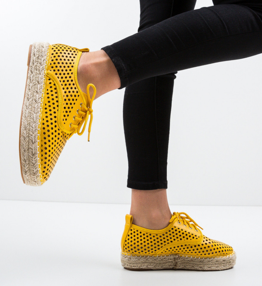 Καθημερινά παπούτσια Cazori Κίτρινα