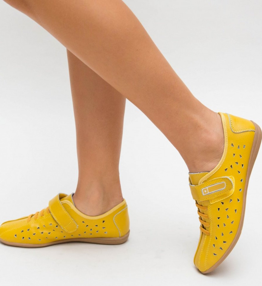 Καθημερινά παπούτσια Vinio Κίτρινα